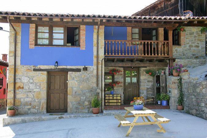 La Xica Ll Casa de hóspedes Beceña Exterior foto