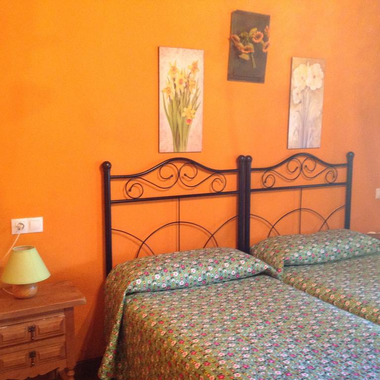 La Xica Ll Casa de hóspedes Beceña Quarto foto